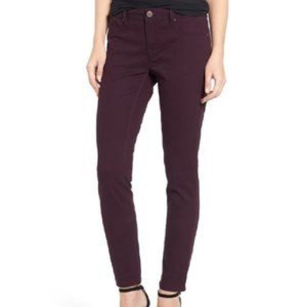 NWT Nordstrom Caslon Burgundy Skinny Mid Rise Jeans Stretchy Raw Hem Size 24